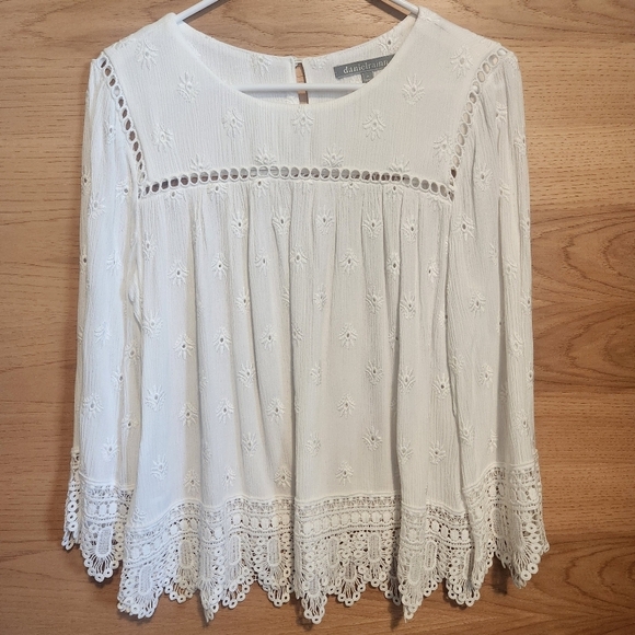 Daniel Rainn Tops - DANIEL RAINN GAUZY EMBROIDERED LACE TRIM BLOUSE TOP LIGHTWEIGHT BOHO MEDIUM EUC